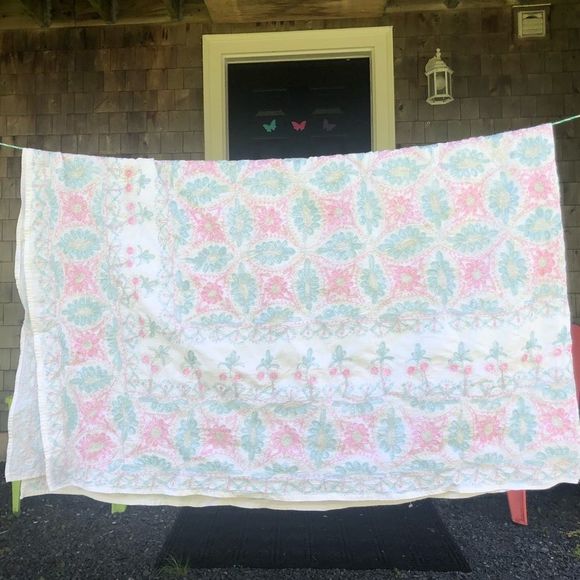 2/$25 ๐ฃ Cotton Candy Sparkle Picnic Blanket or Tablecloth - Picture 2 of 9